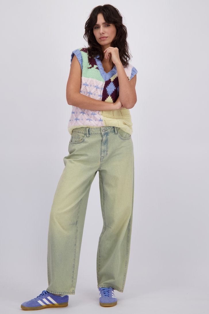 Le devant de Jean barrel bleu à effet washed de Pieces pour Femmes