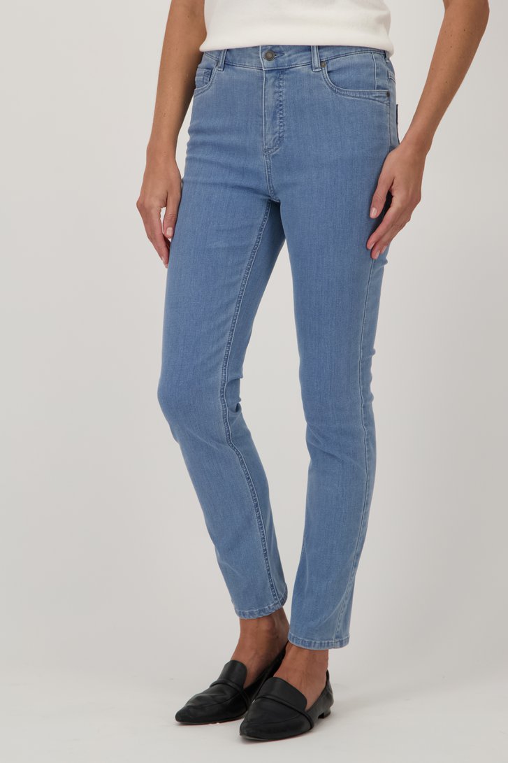 Jean bleu clair avec stretch et taille élastiquée de Claude Arielle pour Femmes