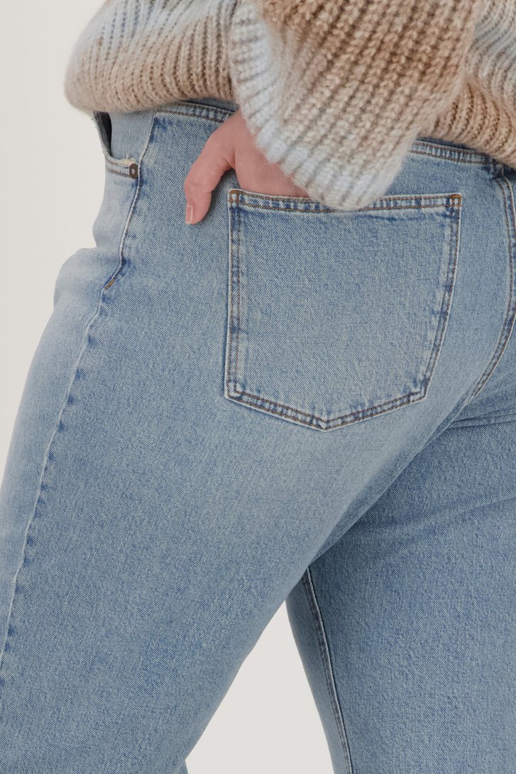 Jean bleu clair - Straight fit de Only Carmakoma pour Femmes