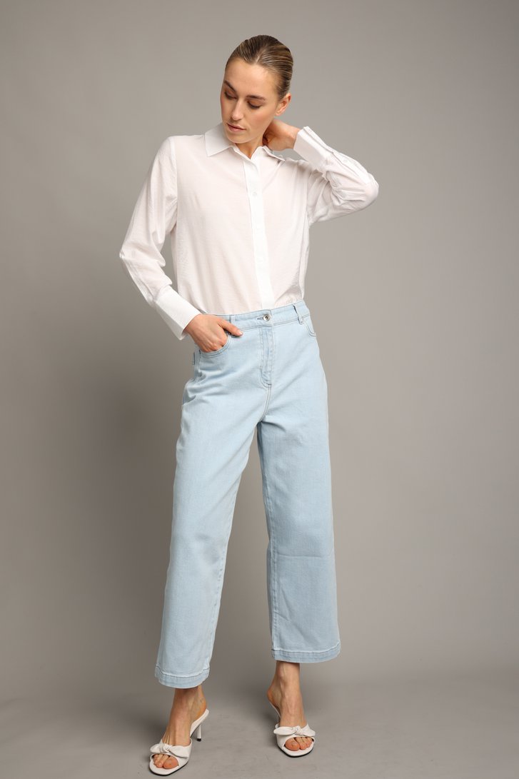 Le devant de Jean bleu clair – Wide leg fit – Longueur 7/8 de Liberty Island Denim pour Femmes