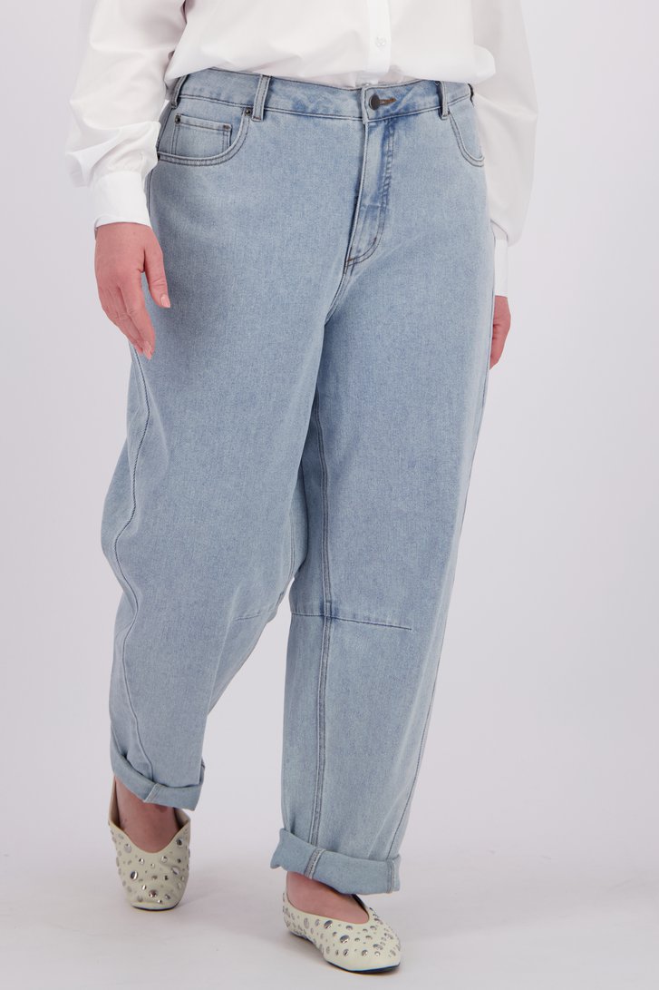 Détail de Jean bleu – coupe barrel de Kaffe Curve pour Femmes