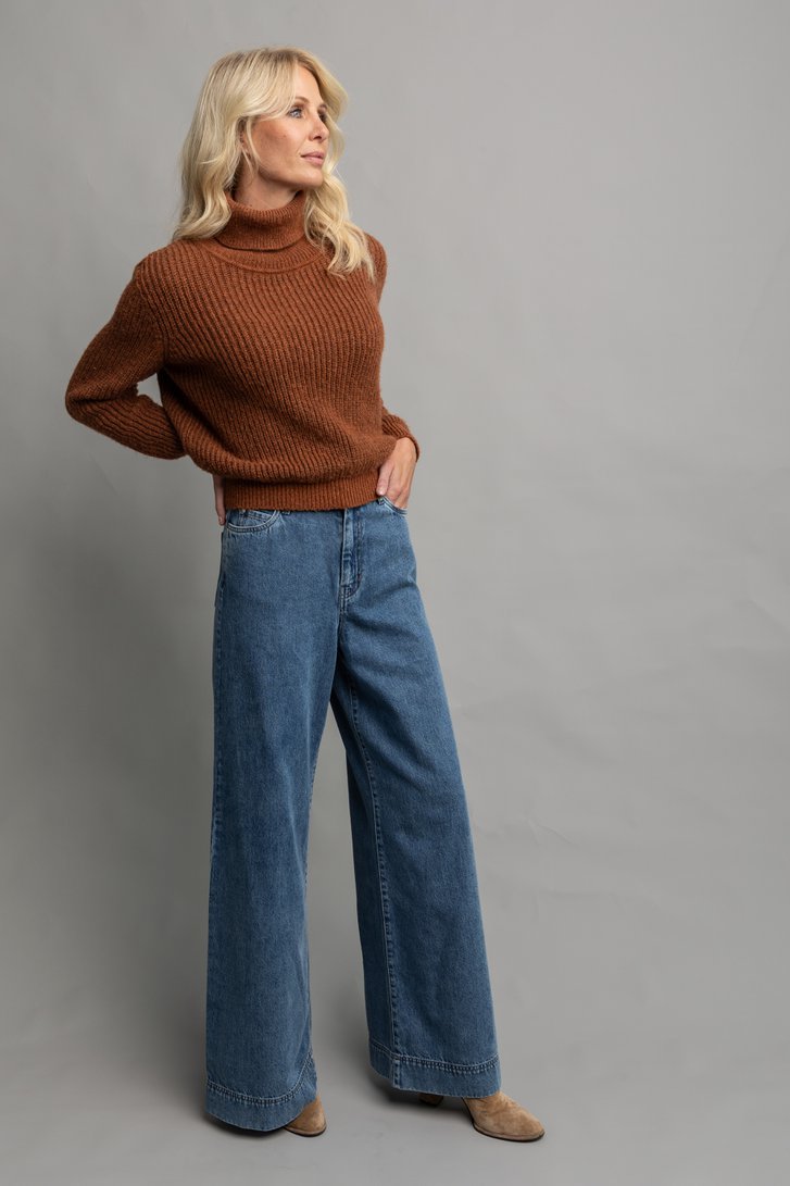 Le devant de Jean bleu moyen évasé de AC by Annelien Coorevits pour Femmes