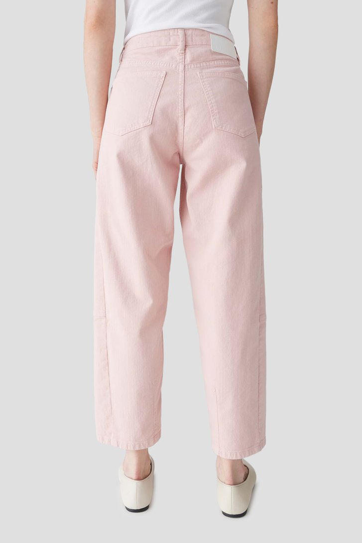 Le dos de Jean cheville rose - Coupe barrel de Opus pour Femmes