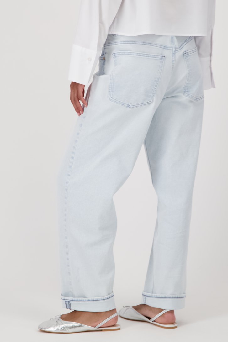 Jean fuselé bleu clair à l’aspect délavé de Louise pour Femmes