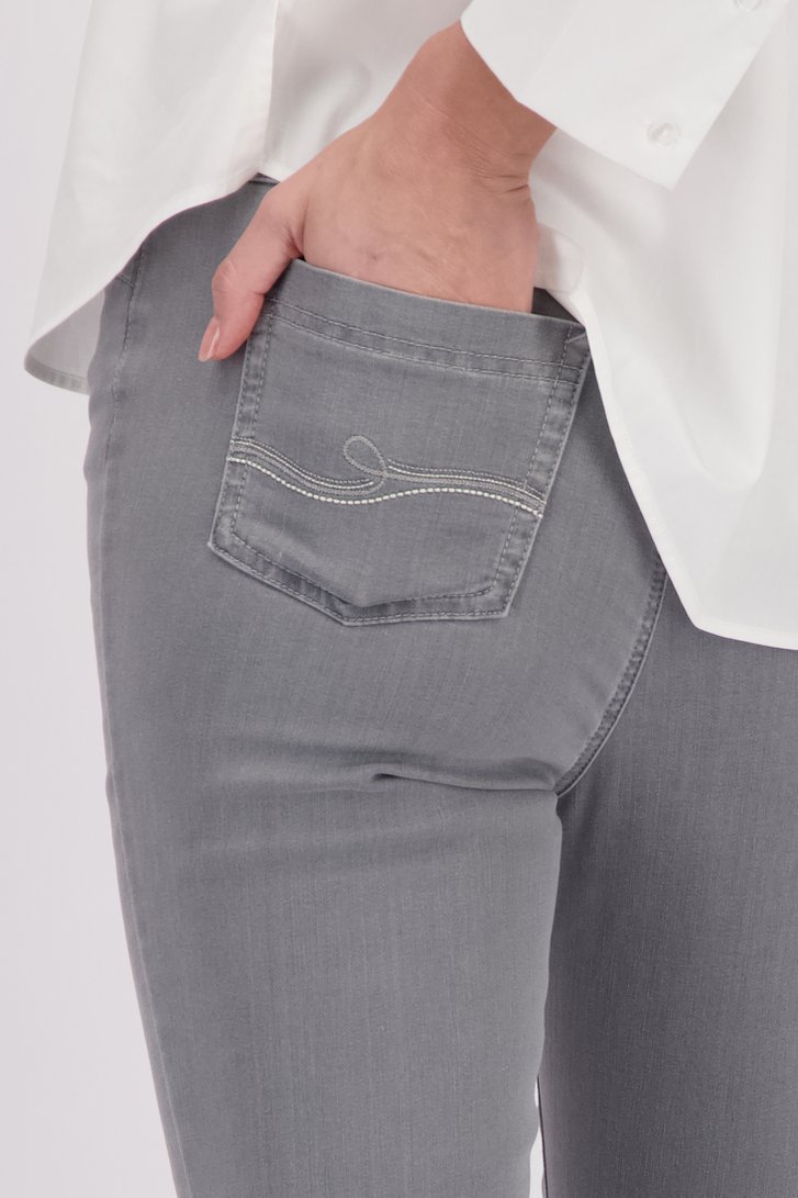 Jean gris avec stretch et taille élastiquée de Claude Arielle pour Femmes