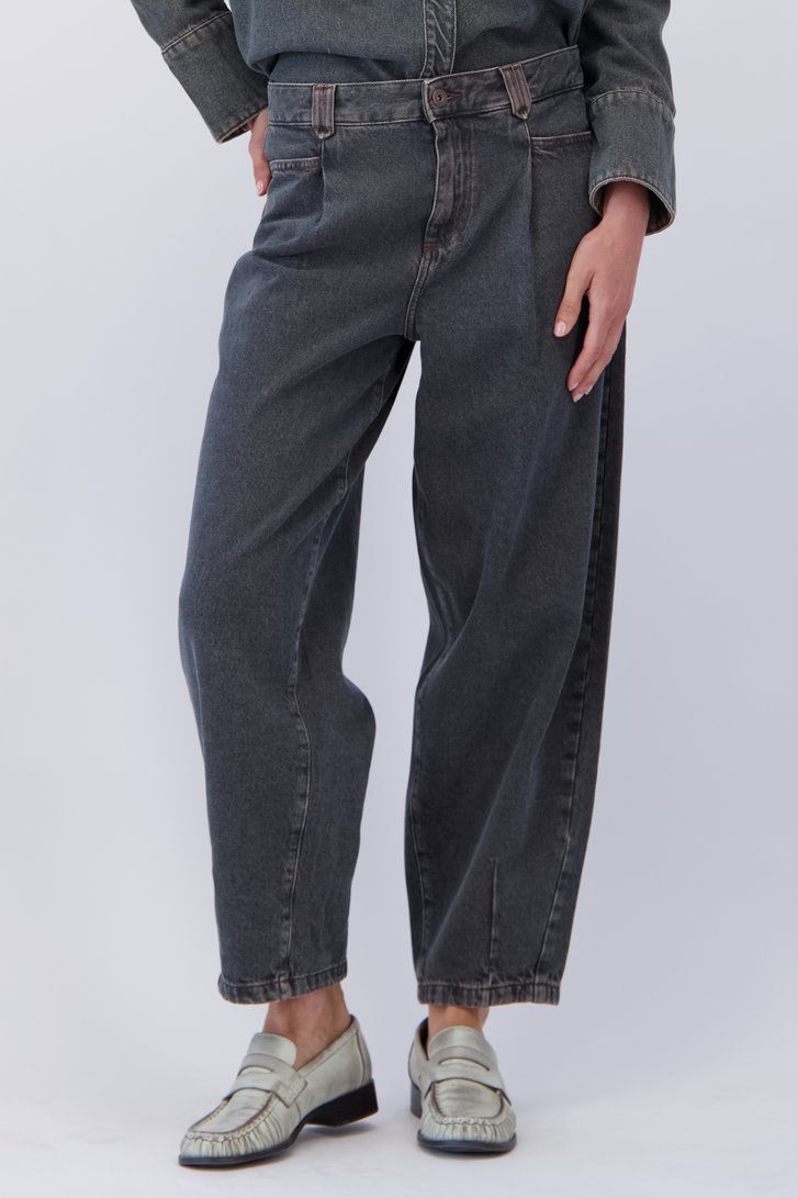Détail de Jean gris longueur cheville – Barrel fit de Liberty Island Denim pour Femmes