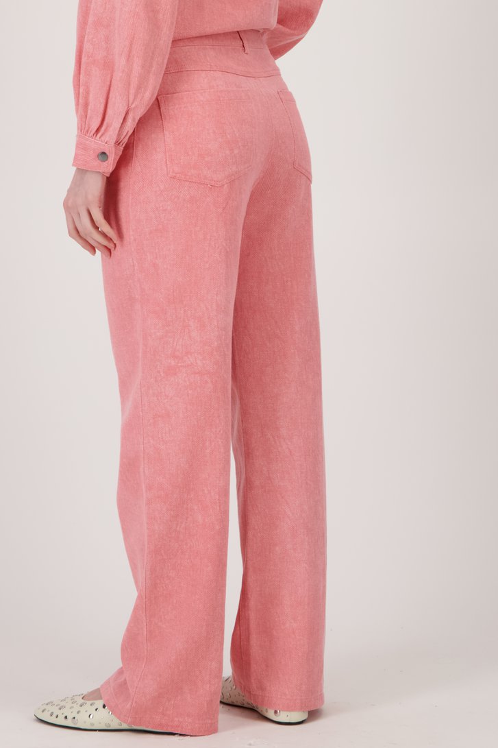 Jeans rose large avec look chiné de Geisha pour Femmes