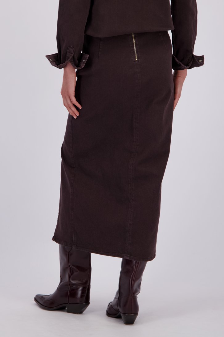 Le dos de Jupe longue en jean brune de Liberty Island Denim pour Femmes