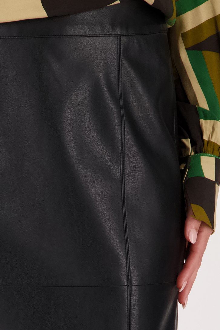 Jupe noire à l'aspect cuir de D'Auvry pour Femmes