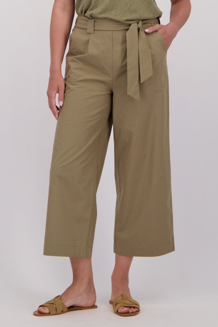 Detail van Kaki broek met elastische taille - 3/4 lengte door Libelle voor Dames