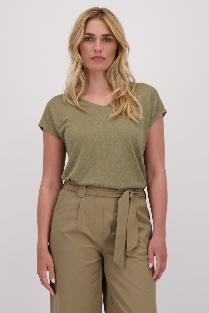 Voorkant van Kaki T-shirt met V-hals door Libelle voor Dames
