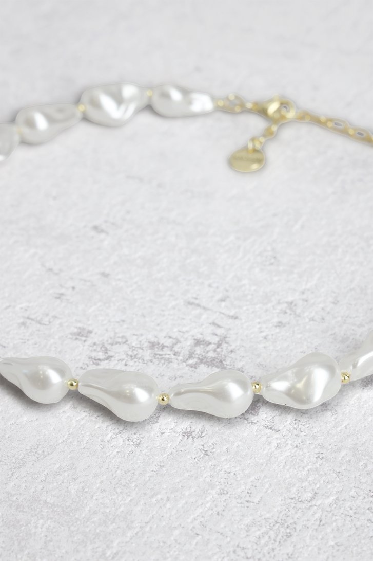Productfoto 1 van Ketting met witte parelmoer kralen door Liberty Island voor Dames
