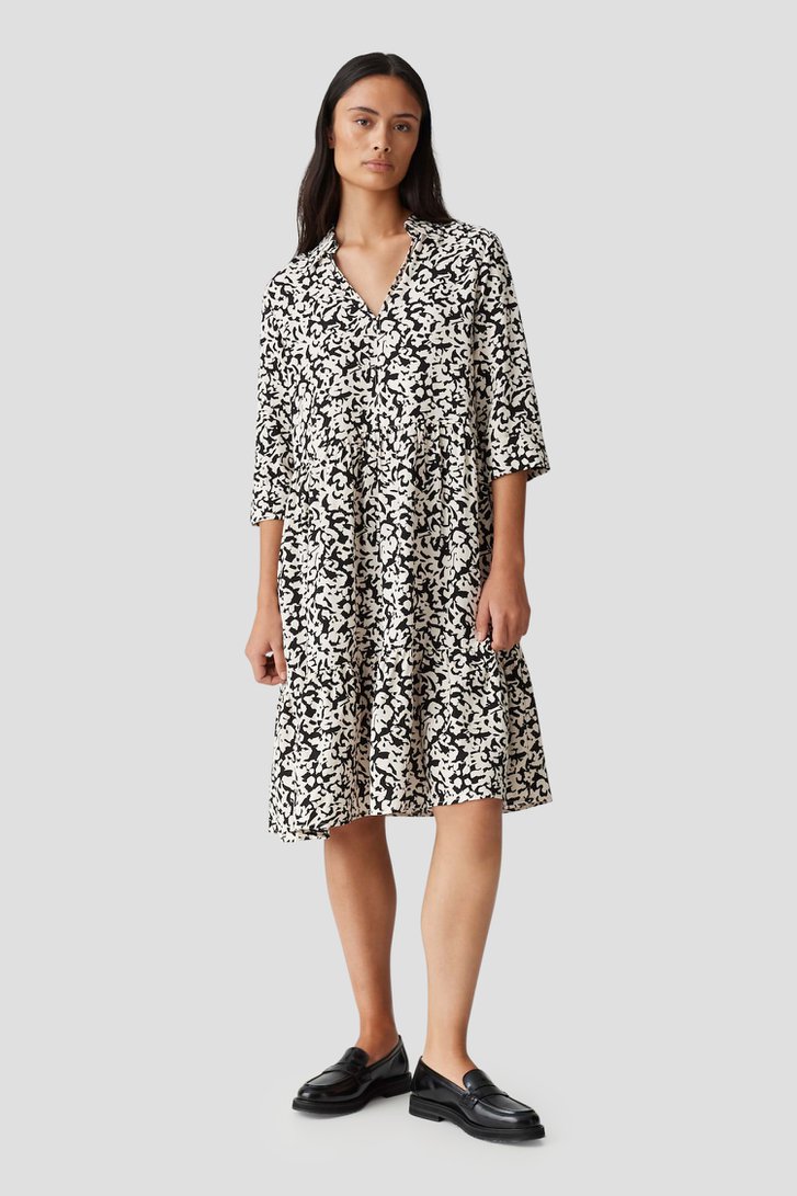 Kleedje met ecru-zwarte print van Opus voor Dames