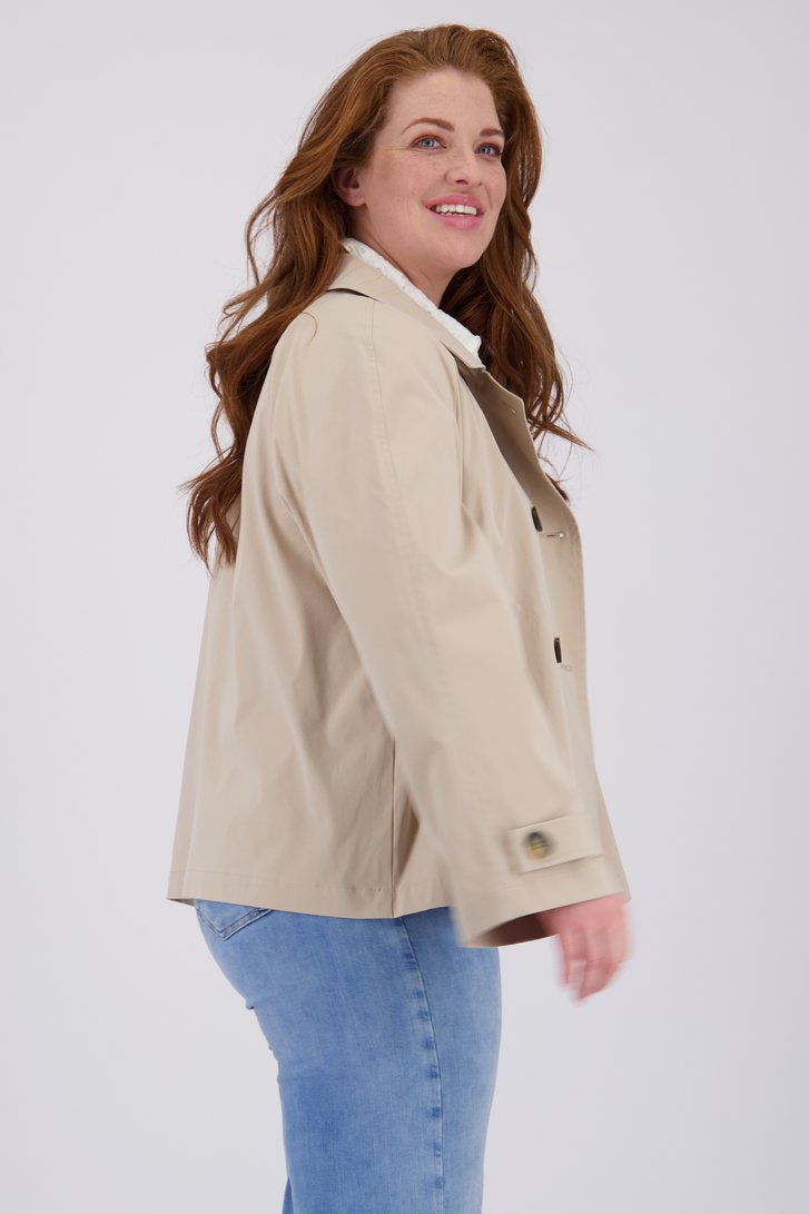 Korte beige trenchcoat van Only Carmakoma voor Dames