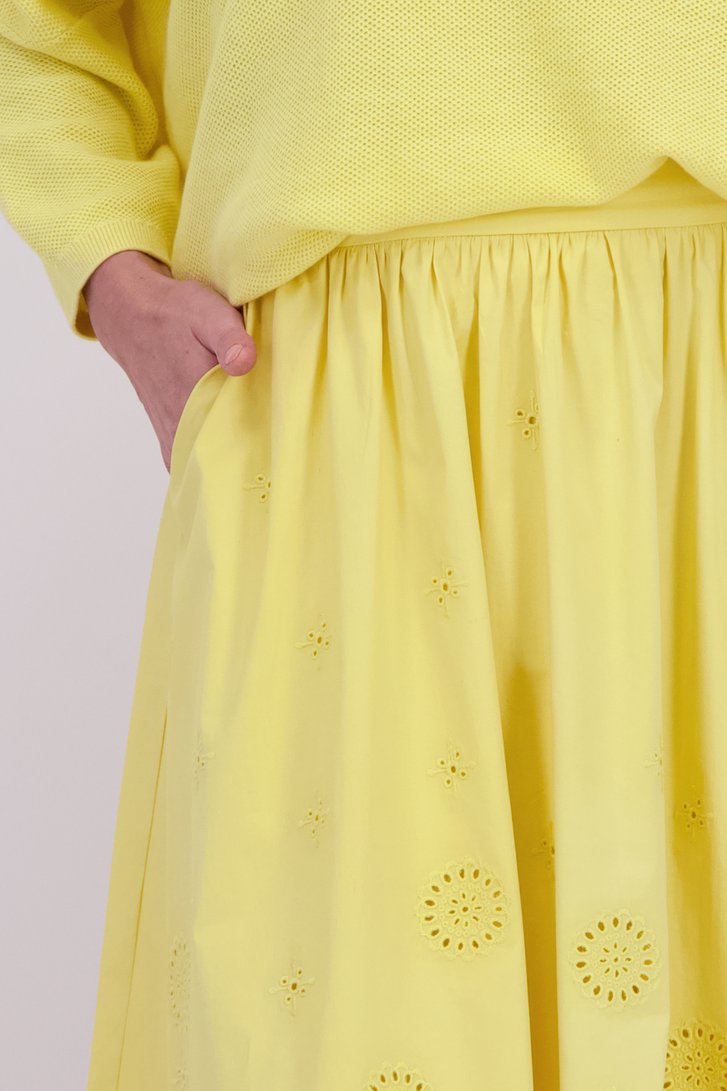Detail van Lange gele rok door AC by Annelien Coorevits voor Dames