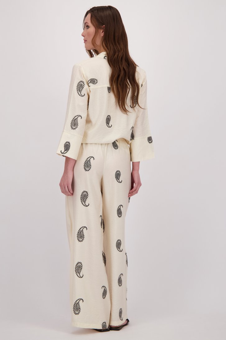Achterkant van Lichtbeige broek met zwart paisley motief door JDY voor Dames
