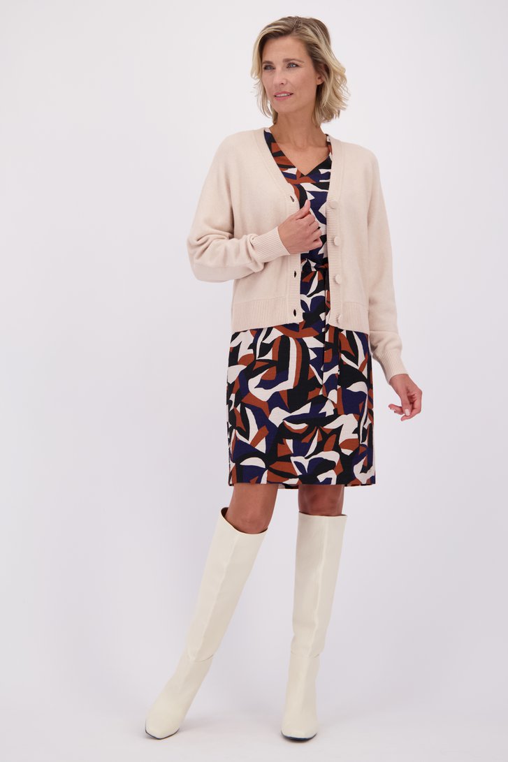 Voorkant van Lichtbeige cardigan door Claude Arielle voor Dames