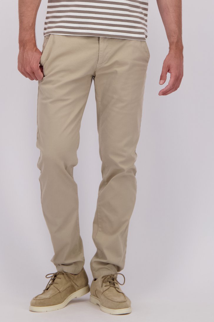Detail van Lichtbeige chino - Shaped fit door Marc O'Polo voor Heren