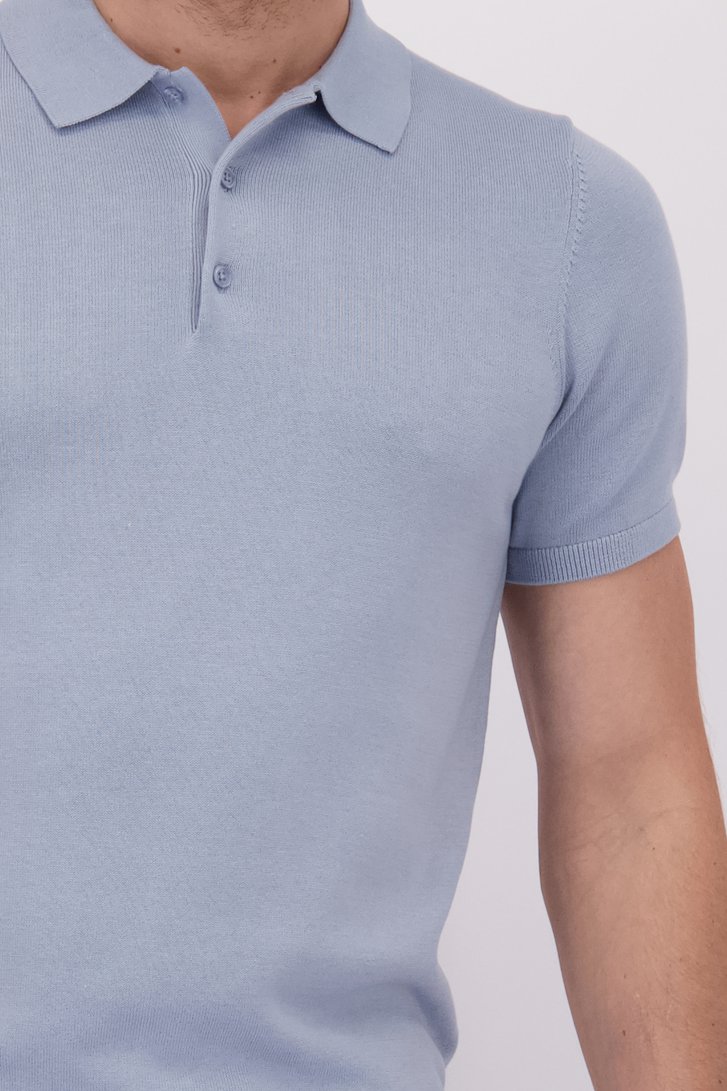 Detail van Lichtblauwe gebreide polo met korte mouwen door Michaelis voor Heren