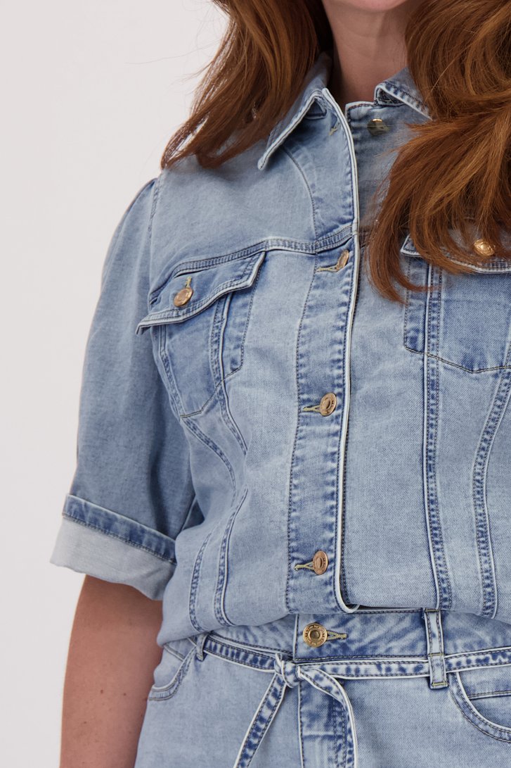 Detail van Lichtblauwe jeansvest met korte mouwen door Yest Curve voor Dames