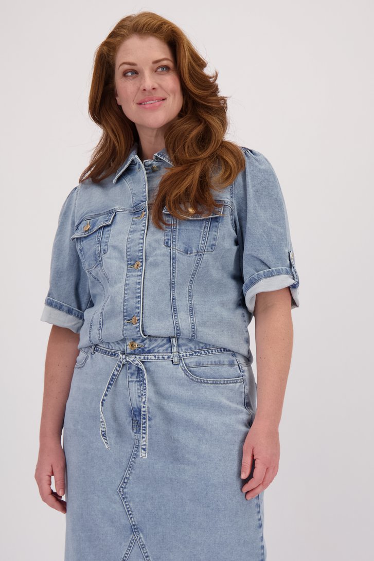 Voorkant van Lichtblauwe jeansvest met korte mouwen door Yest Curve voor Dames