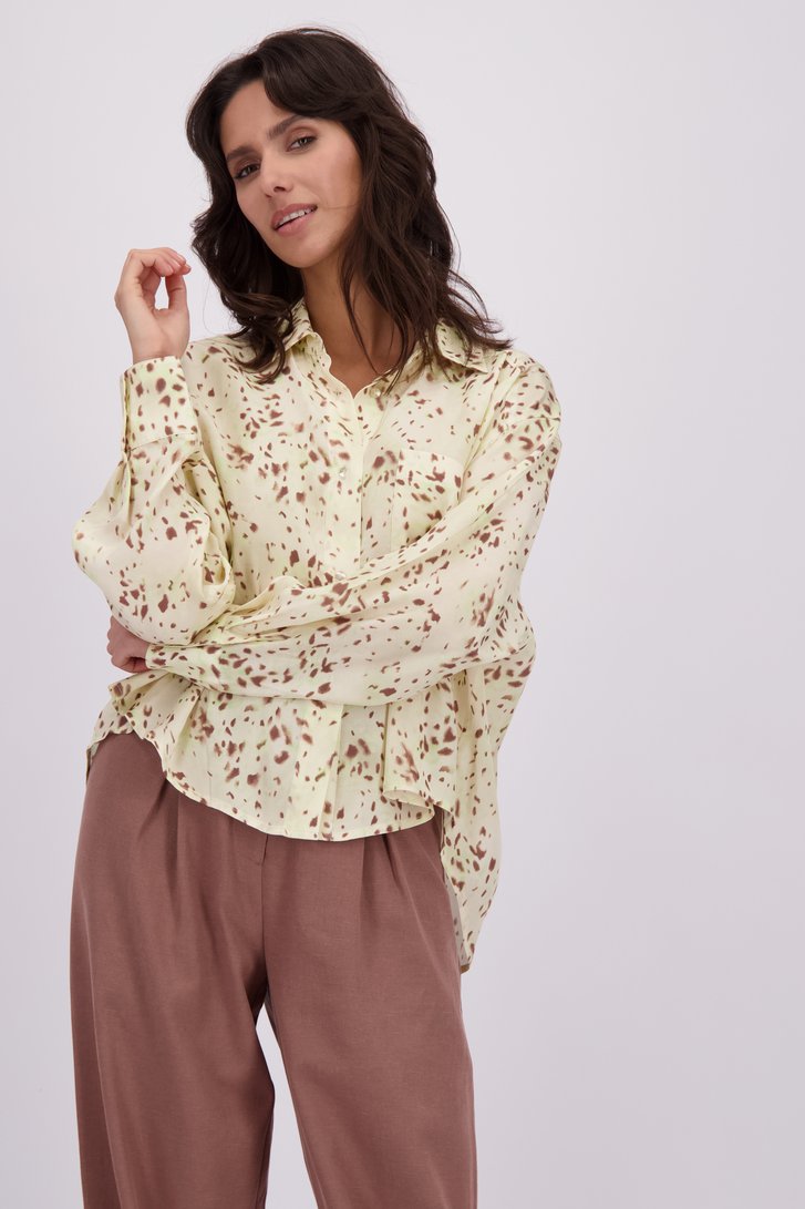 Voorkant van Lichtgele blouse met print door Louise voor Dames