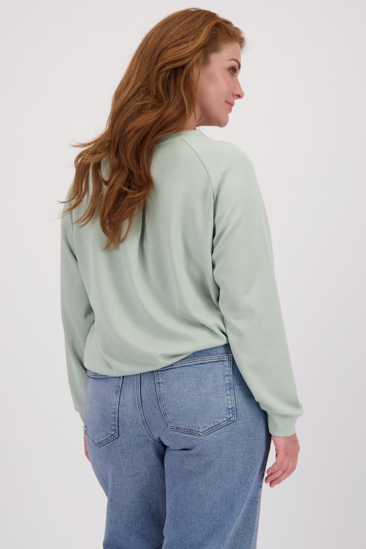 Achterkant van Lichtgroene blouse met V-hals door ONLY Carmakoma voor Dames