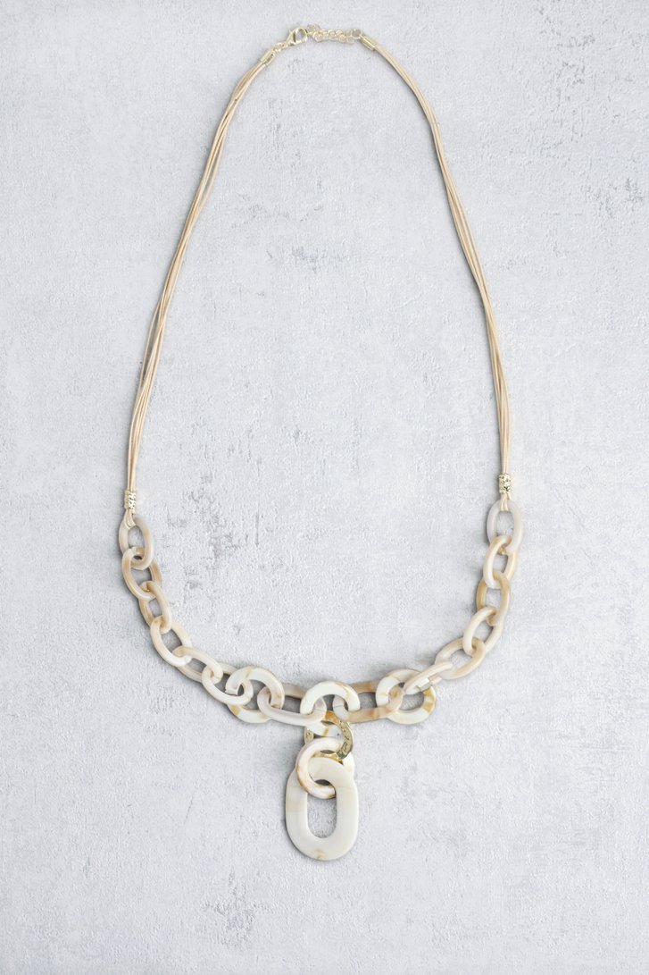 Le devant de Long collier beige avec maillons de Liberty Island pour Femmes