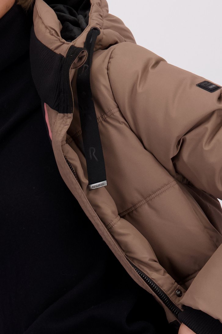 Détail de Manteau d’hiver brun de Regatta pour Femmes
