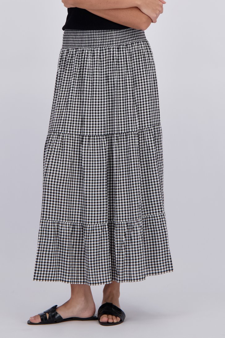 Detail van Maxirok met zwart-wit geruit motief door JDY voor Dames