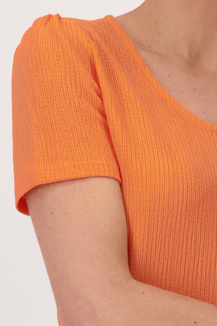 Oranje T-shirt met gewafelde structuur van Claude Arielle voor Dames