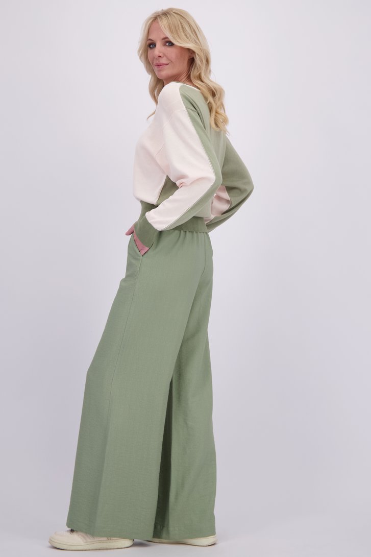 Le dos de Pantalon ample kaki de AC by Annelien Coorevits pour Femmes