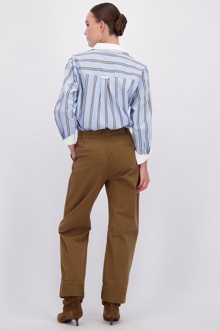 Le dos de Pantalon beige avec ourlet retroussé de JDY pour Femmes