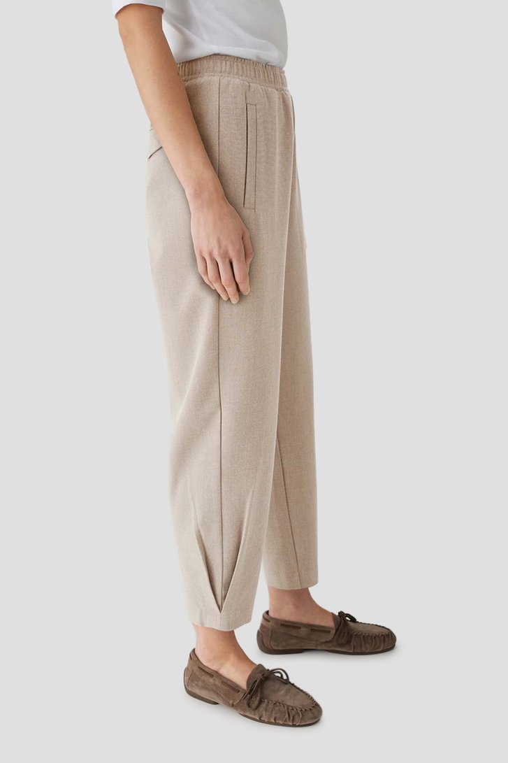 Détail de Pantalon beige chiné avec taille élastiquée de Opus pour Femmes
