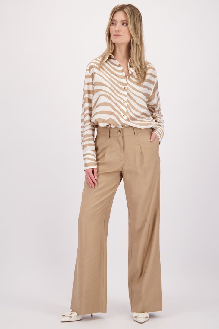 Le dos de Pantalon habillé beige de D'Auvry pour Femmes