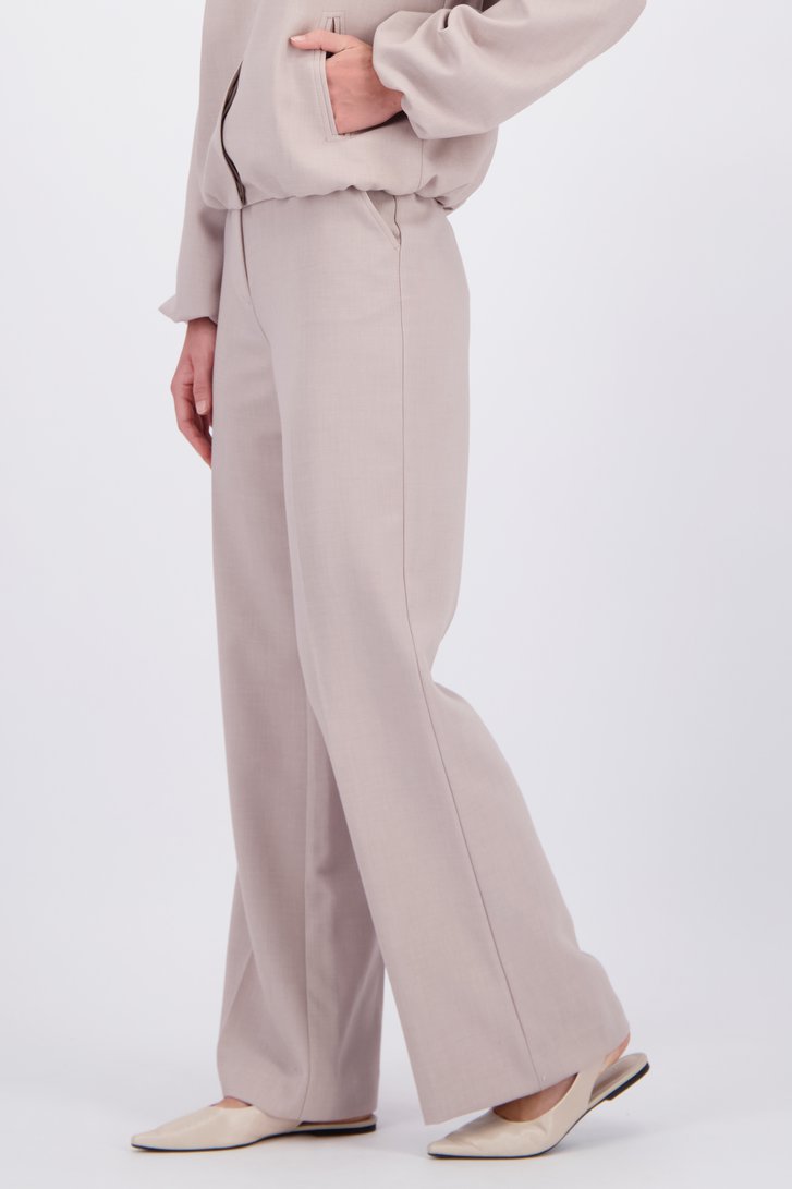 Détail de Pantalon large beige clair de D'Auvry pour Femmes