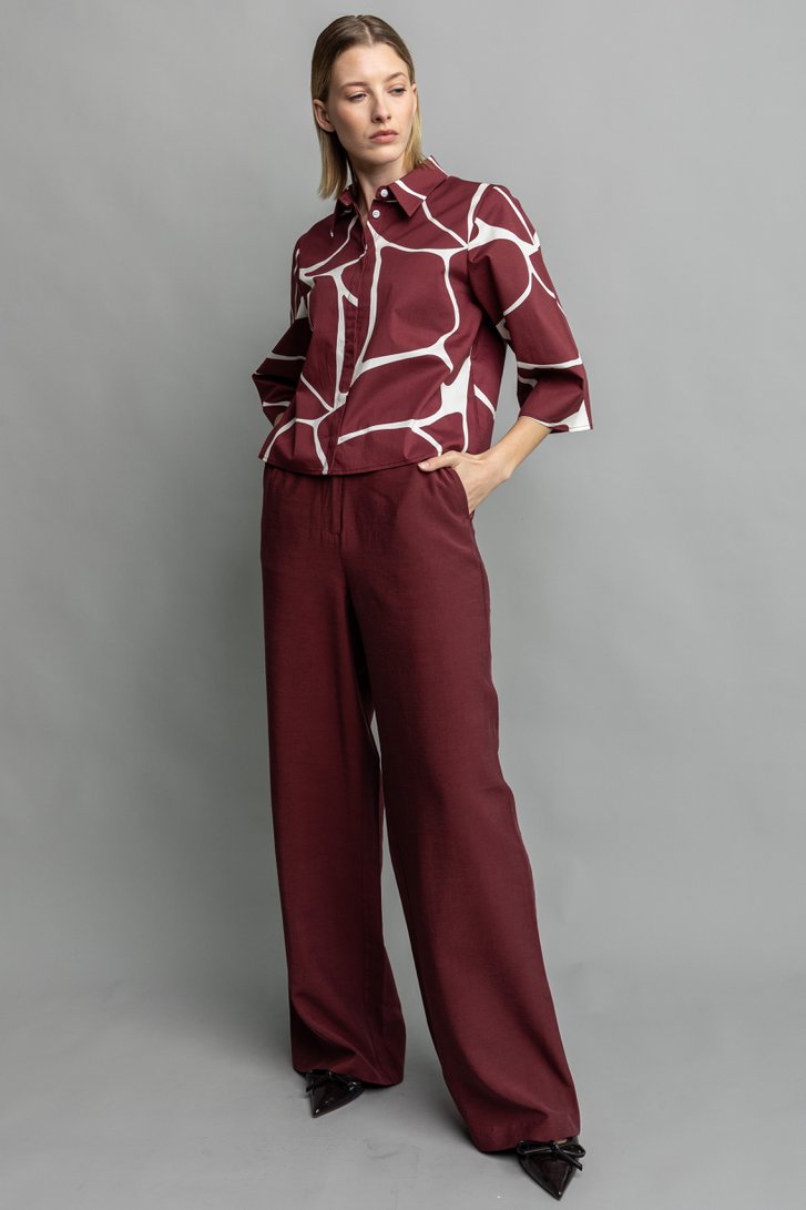 Le devant de Pantalon large bordeaux de D'Auvry pour Femmes
