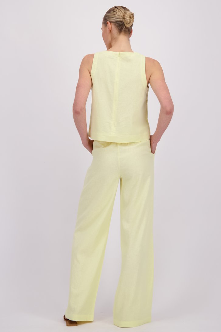 Le dos de Pantalon large en lin jaune de Liberty Island pour Femmes