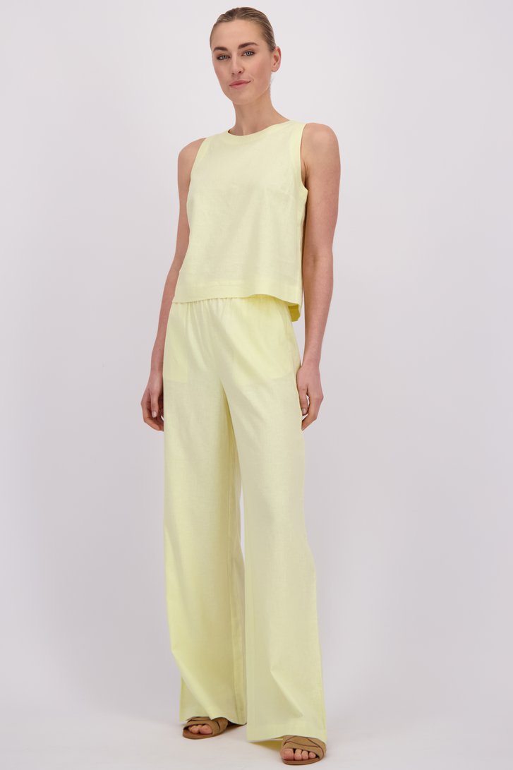 Le devant de Pantalon large en lin jaune de Liberty Island pour Femmes