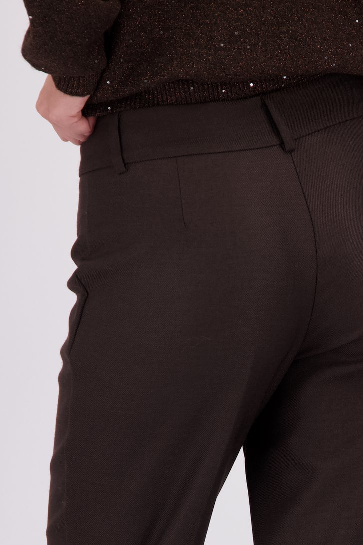 Détail de Pantalon large marron de Geisha pour Femmes