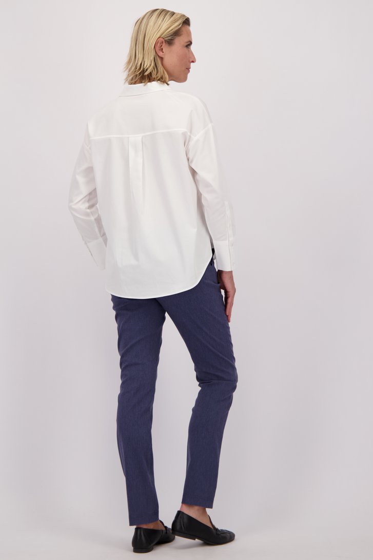 Le dos de Pantalon stretch bleu à taille élastique de Claude Arielle pour Femmes