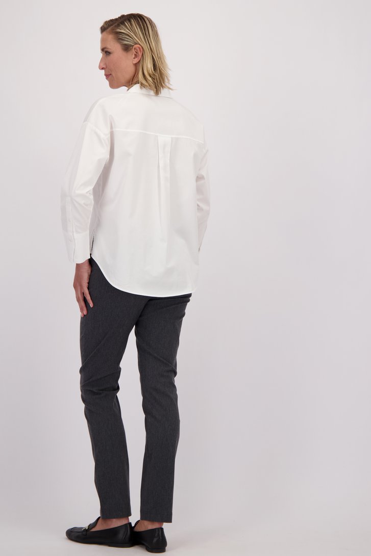 Le dos de Pantalon stretch gris à taille élastique de Claude Arielle pour Femmes