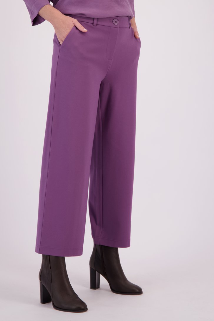 Le devant de Pantalon violet ample – longueur 7/8 de Libelle pour Femmes