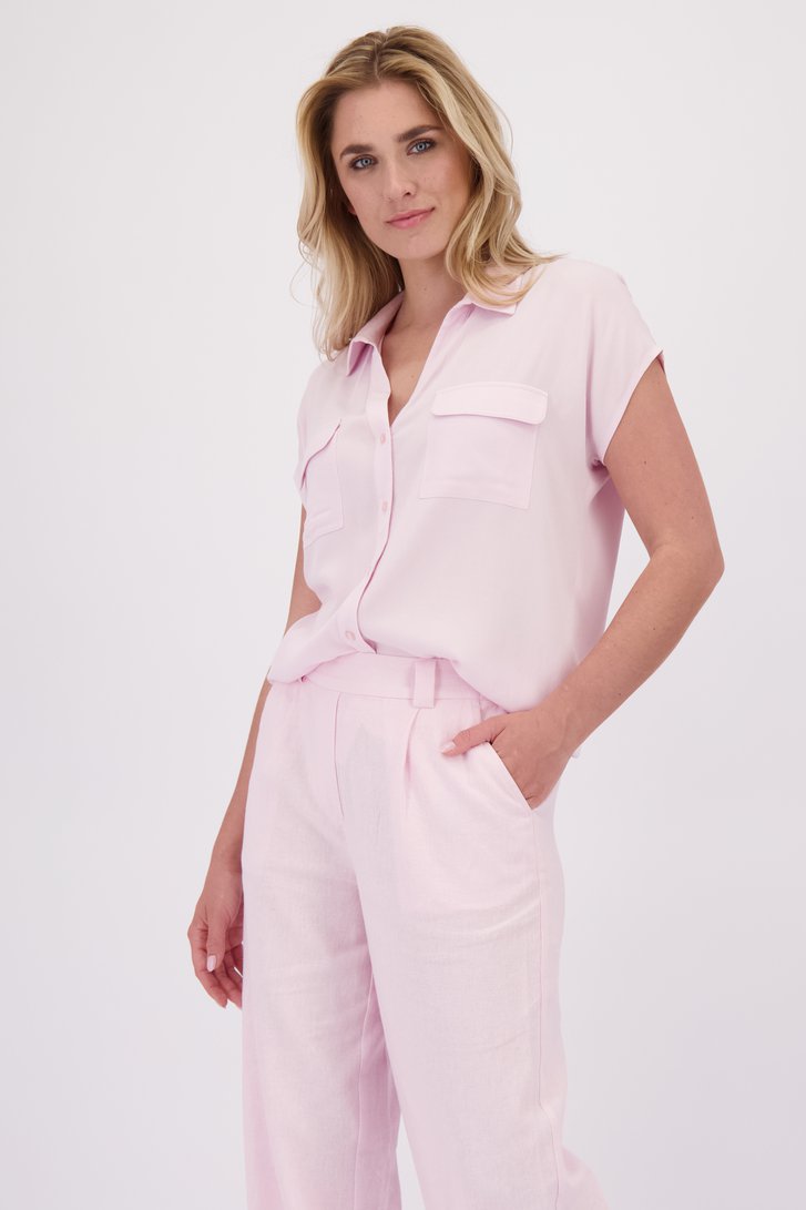 Voorkant van Pastelroze blouse met korte mouwen  door Libelle voor Dames