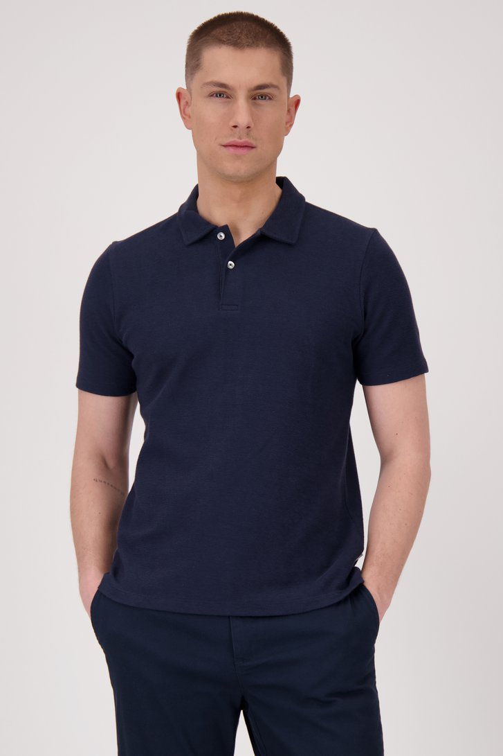 Polo bleu foncé en tissu texturé de Casual Five pour Hommes