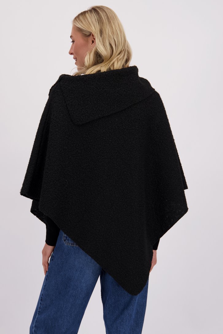 Le dos de Poncho noir effet bouclé de Modeno pour Femmes
