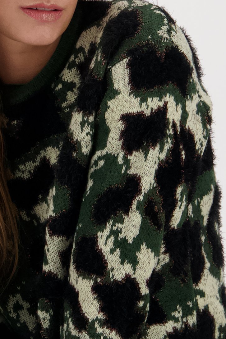 Pull à motif kaki en noir et écru de Louise pour Femmes