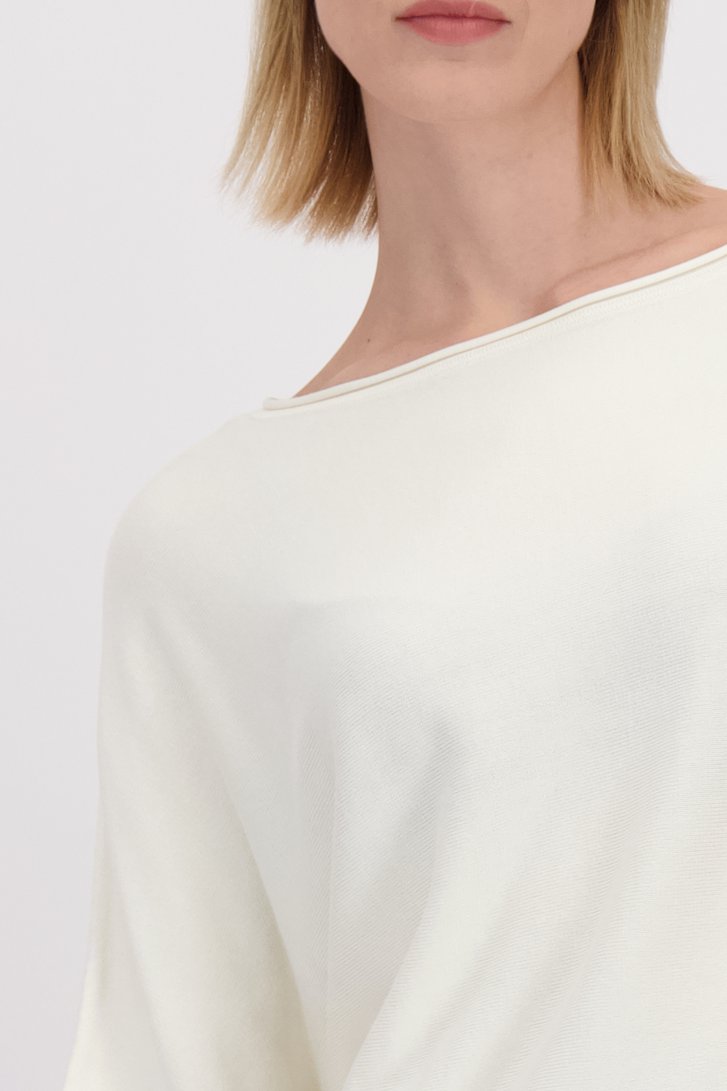 Détail de Pull blanc à manches chauve-souris de D'Auvry pour Femmes