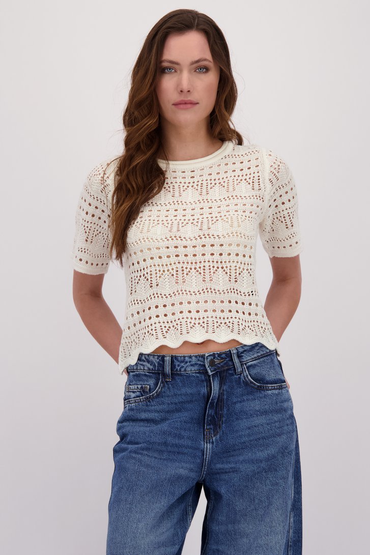 Le devant de Pull blanc en maille à manches courtes de JDY pour Femmes