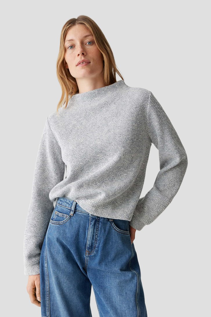 Le devant de Pull bleu gris chiné à manches ballon de Opus pour Femmes